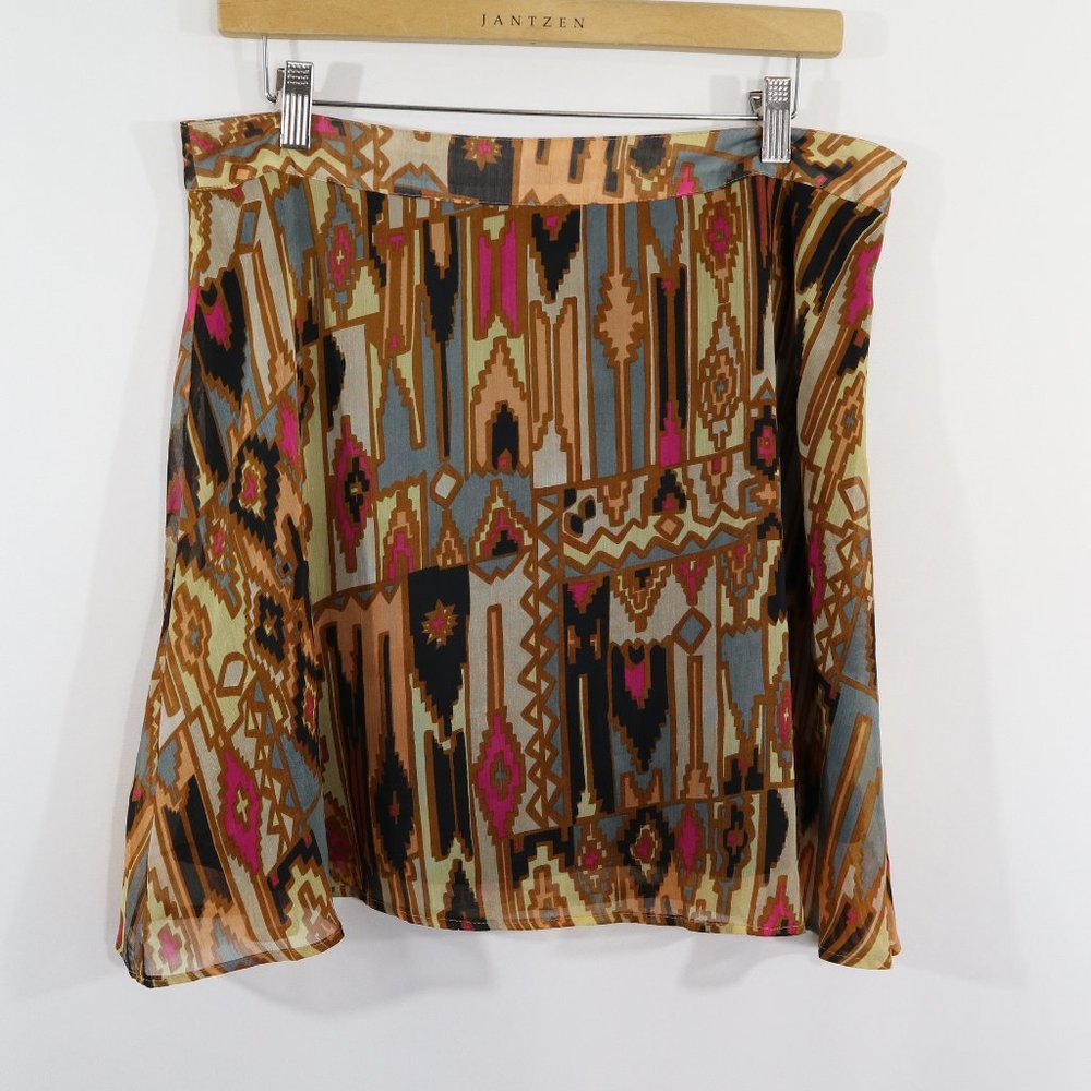 RU Apparel Aztec Print Skirt Size L